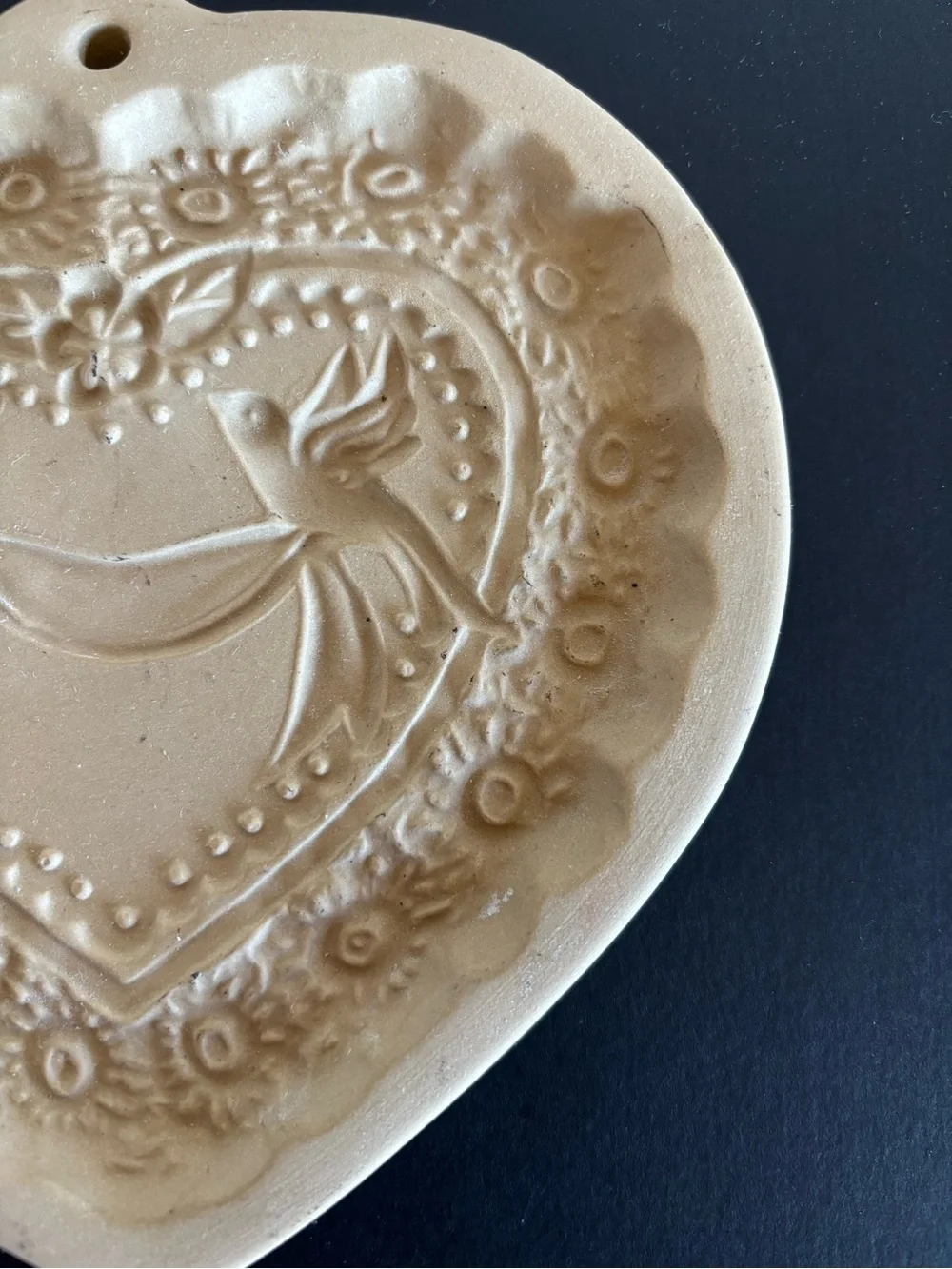 Vintage Brown Bag Hill Design 1985 Victorian Heart Cookie Mold Floral Heart Dove